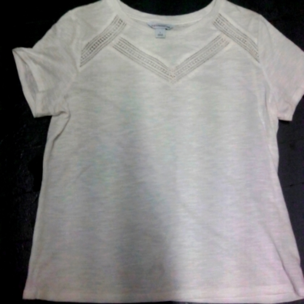Liz Claiborne large cream blouse